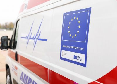 EU donirala Srbiji nova ambulantna vozila, mobilne respiratore i zaštitnu opremu 