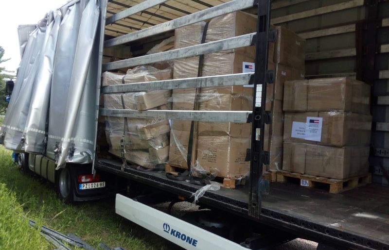 Tim Evropa u akciji: Donacija iz Austrije stigla u prihvatni centar u Obrenovcu za pomoć migrantima tokom pandemije COVID-19